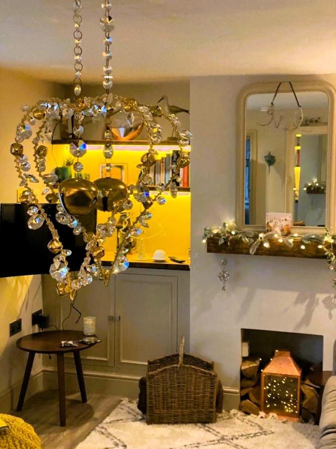 Beautiful Immaculate Aldeburgh Cottage, Sunny Outdoor Space, Free Parking - Easy Walk To Beach & Town ภายนอก รูปภาพ