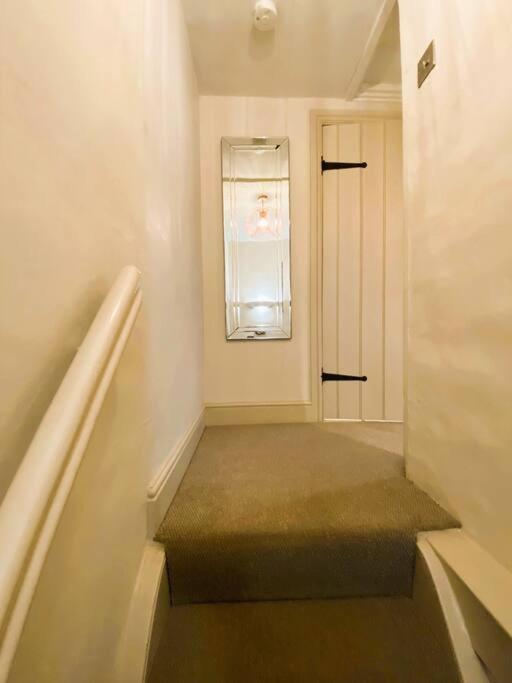 Beautiful Immaculate Aldeburgh Cottage, Sunny Outdoor Space, Free Parking - Easy Walk To Beach & Town ภายนอก รูปภาพ